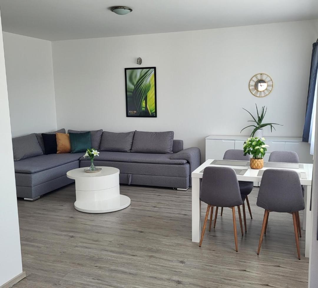 Apartman Gabriela Roudne Екстериор снимка